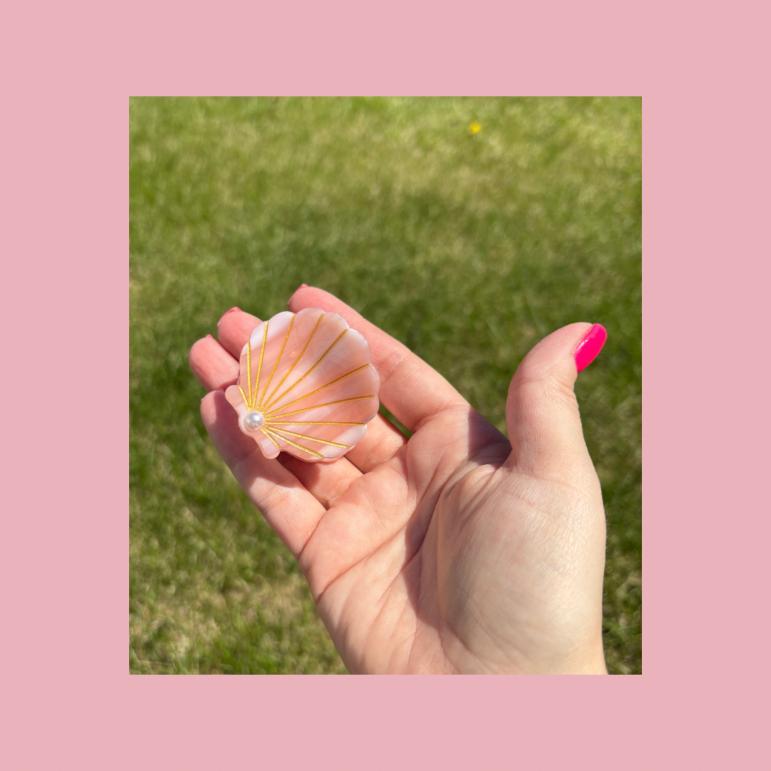 Beachy Seashell Hair Claw Clips